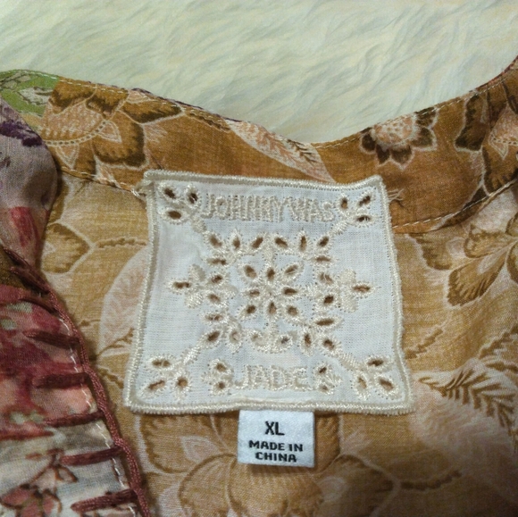 Johnny Was Bertha Floral Patchwork V-Neck Blouse Size XL - Picture 5 of 8